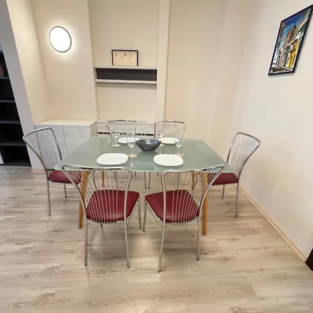 Vienna 2bdr Near Opera And Cathedral W Working Space Sofia