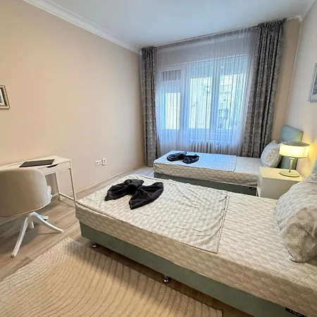 Apartment Vienna 2bdr Near Opera And Cathedral W Working Space *